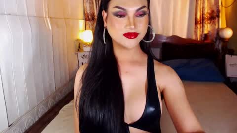 Snapshot of transuniverseph chatting on July 2026 10:34:02 PM TransUNIVERSEph online show from July 2026 10:34:02 PM