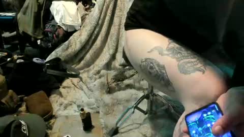 Travis online show from June 2026 02:32:01 PM