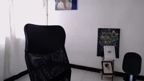 Emily online show from April 2026 08:31:01 PM