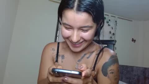 Snapshot of trebol_4 chatting on February 2026 09:13:01 PM trebol_4 online show from February 2026 09:13:01 PM