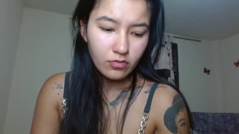 trebol_4 online show from April 2026 07:01:01 PM