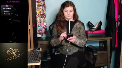 TreeJeanne online show from January 2026 05:17:01 PM