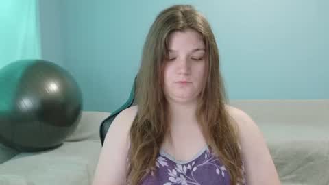 Snapshot of treejeanne chatting on July 2026 01:14:01 AM TreeJeanne online show from July 2026 01:14:01 AM