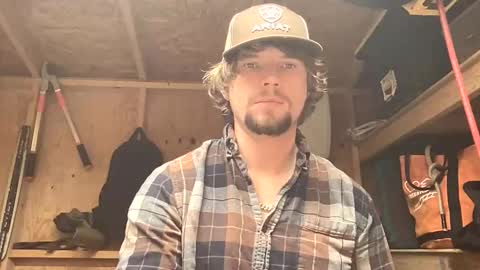 Snapshot of treeman817 chatting on May 2026 01:49:02 PM treeman817 online show from May 2026 01:49:02 PM