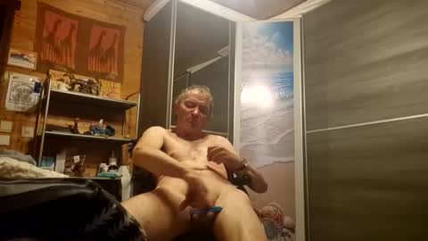 trekkertje12345 online show from March 2026 05:42:02 PM