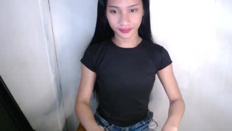 STEPHANiE online show from December 2025 12:48:01 AM