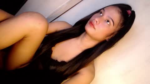 STEPHANiE online show from December 2025 12:29:01 AM