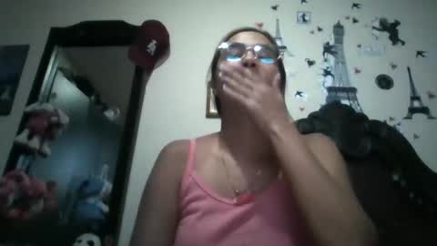 triana_bell online show from October 2025 01:39:01 AM