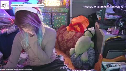 Snapshot of tricky_nymph chatting on December 2024 10:22:02 AM Cassie online show from December 2024 10:22:02 AM