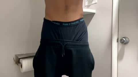 Snapshot of trillahung chatting on December 2024 08:13:01 AM WapBopper online show from December 2024 08:13:01 AM