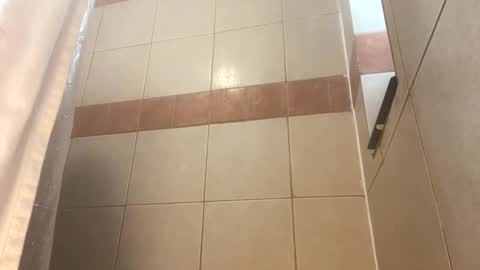 Snapshot of trillahung chatting on December 2024 04:29:02 PM WapBopper online show from December 2024 04:29:02 PM