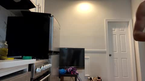 Snapshot of trillahung chatting on January 2025 11:29:01 PM WapBopper online show from January 2025 11:29:01 PM