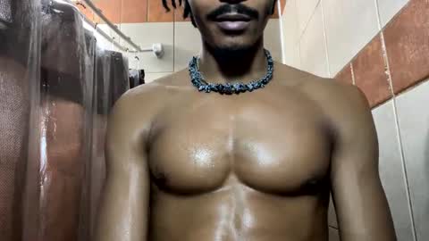 Snapshot of trillahung chatting on January 2025 01:50:01 AM WapBopper online show from January 2025 01:50:01 AM