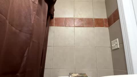 Snapshot of trillahung chatting on March 2025 11:42:02 AM WapBopper online show from March 2025 11:42:02 AM