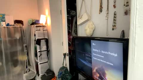 Snapshot of trillahung chatting on September 2025 03:12:01 PM WapBopper online show from September 2025 03:12:01 PM