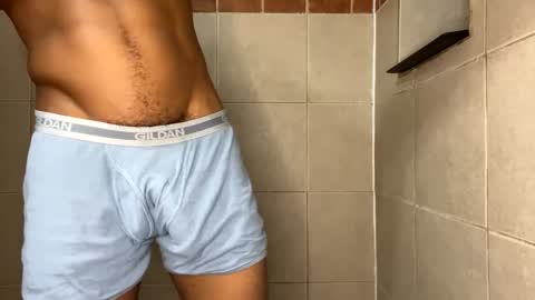 Snapshot of trillahung chatting on October 2025 10:08:02 PM WapBopper online show from October 2025 10:08:02 PM