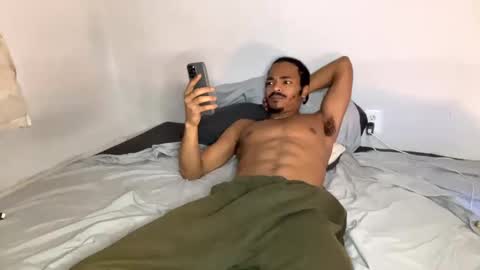 Snapshot of trillahung chatting on October 2025 11:03:01 PM WapBopper online show from October 2025 11:03:01 PM