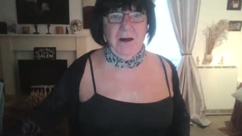 trinity1011 online show from December 2024 08:44:02 AM