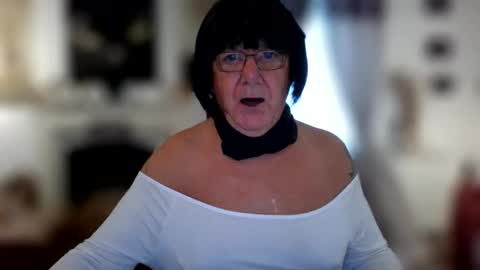 trinity1011 online show from September 2025 07:24:02 AM