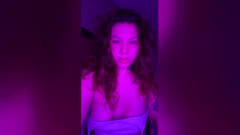 trippinovertori online show from May 2026 07:58:02 AM