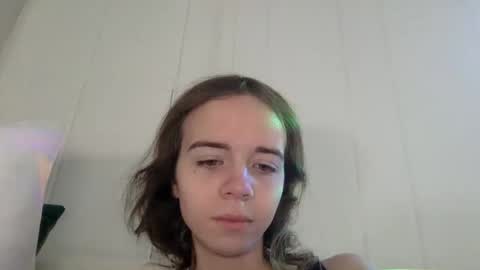 trippybb222 online show from December 2025 03:28:02 PM