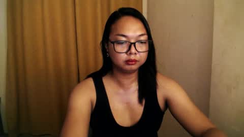 trisha online show from November 2025 01:42:01 AM