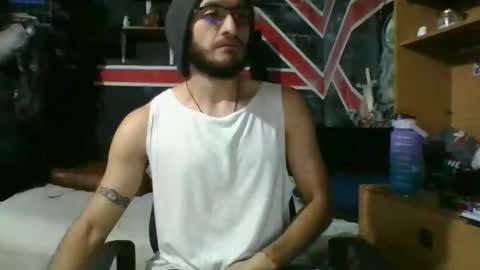 Snapshot of trizquelmen chatting on January 2025 11:48:01 AM Andrew online show from January 2025 11:48:01 AM