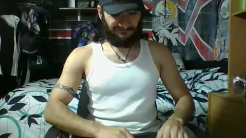 Andrew online show from November 2025 04:05:01 AM