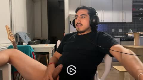 trod5763 online show from January 2025 05:44:02 AM