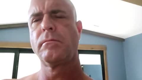 trojanswingers online show from May 2026 03:19:02 PM