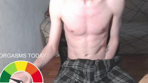 Snapshot of trone41 chatting on May 2026 01:06:01 PM I POST MY FUCKING VIDEOS AND PICS online show from May 2026 01:06:01 PM