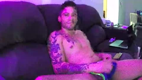 Snapshot of tropicalmadness chatting on March 2025 07:42:02 AM Archie Torres online show from March 2025 07:42:02 AM