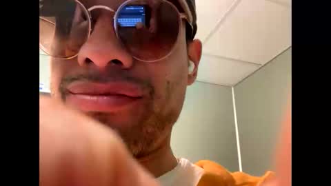 Open minded - Hetro - Male online show from March 2026 06:18:02 PM