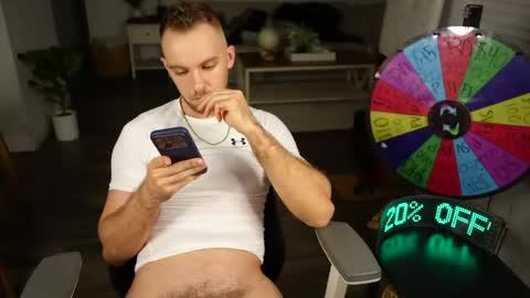 Snapshot of troy_greenxo chatting on July 2026 02:03:01 AM Troy Green online show from July 2026 02:03:01 AM