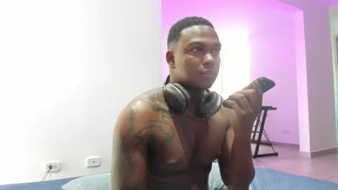 Troy Khalil online show from December 2025 08:59:01 PM