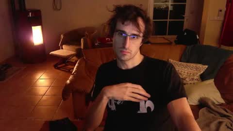 trucdeoufouf online show from February 2025 09:40:01 PM