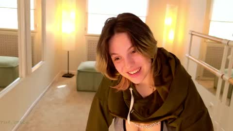 Emma online show from June 2026 12:18:01 PM