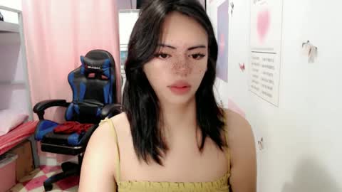 Snapshot of ts_vexana chatting on December 2024 01:37:02 AM Dhalia online show from December 2024 01:37:02 AM