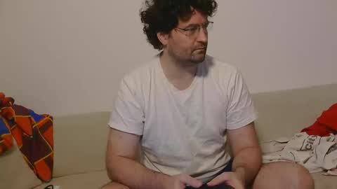 tsartan111 online show from November 2025 03:34:01 PM