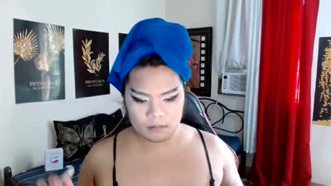 brianna online show from November 2025 06:02:01 AM