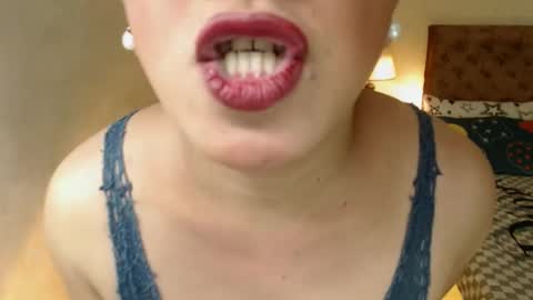 Carolina online show from March 2026 11:26:02 PM