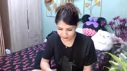 Snapshot of tsempress chatting on January 2025 10:24:02 AM SHENA online show from January 2025 10:24:02 AM