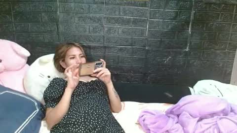 SHENA  online show from June 2026 05:36:01 PM