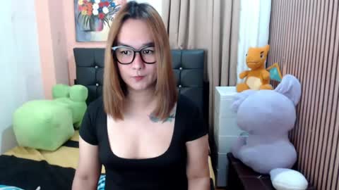 Snapshot of tshotsylvana143 chatting on July 2026 04:04:02 PM Alice Guo online show from July 2026 04:04:02 PM
