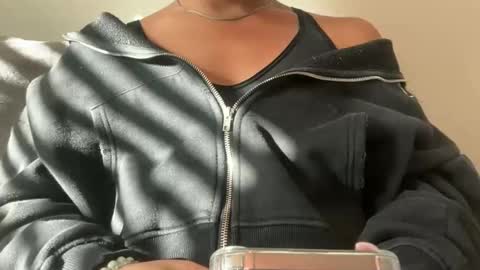 Snapshot of tsj777 chatting on November 2025 08:13:02 PM tsj777 online show from November 2025 08:13:02 PM