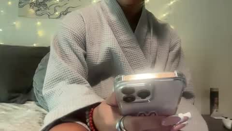 Snapshot of tsj777 chatting on November 2025 08:24:02 PM tsj777 online show from November 2025 08:24:02 PM