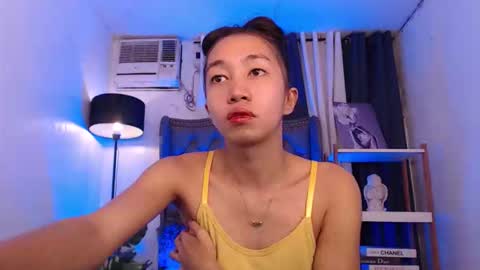 tskitty_girl online show from February 2026 07:09:02 PM