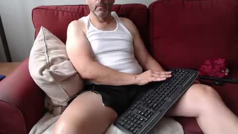 Snapshot of tsmile chatting on August 2026 02:15:02 PM Verbal Coach online show from August 2026 02:15:02 PM