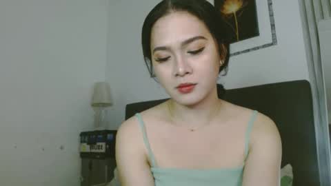 Bella Ratbu online show from January 2025 12:18:01 PM