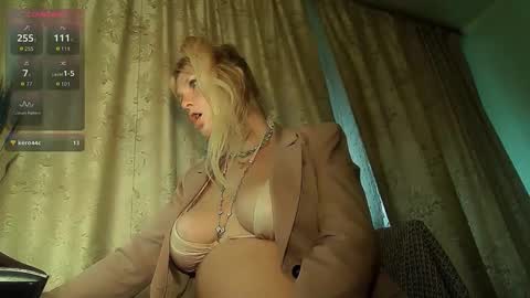 Annika online show from November 2025 10:26:01 AM